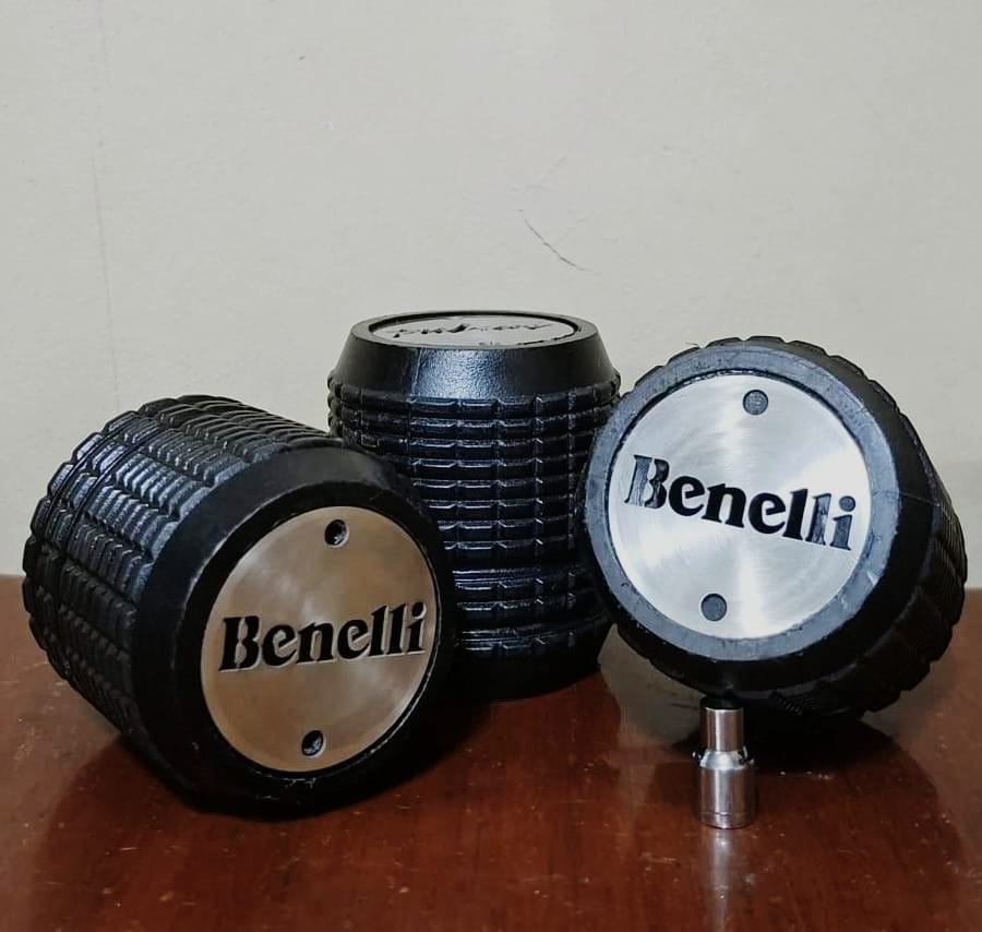 Tope para slider modelo granada con placa de acero inoxidable logo benelli (2 unidades)